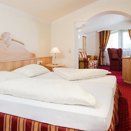 Hotel Jenbacherhof B&B Extérieur photo