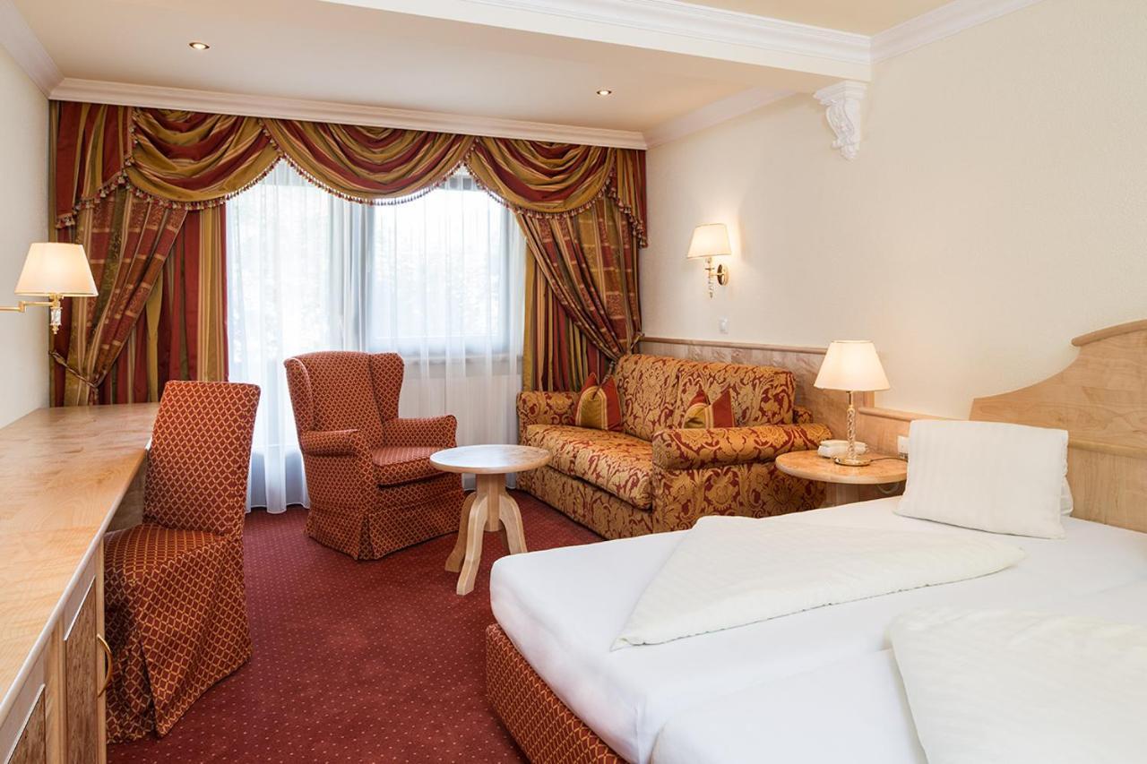 Hotel Jenbacherhof B&B Extérieur photo